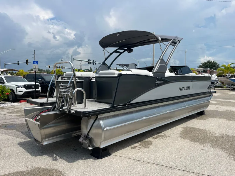 Slide: The Image of 2026 Avalon 2585 Catalina Windshield Quad Lounger boat with Mercury 400hp V-10 motor. - 5