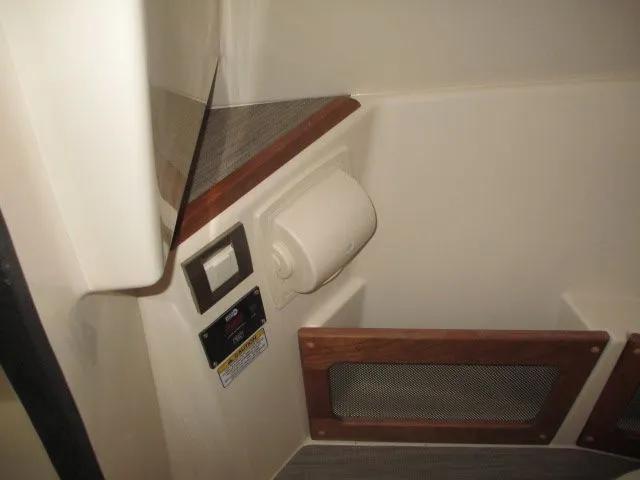 Slide: The Image of Grady-White Freedom 235 2026 - 16