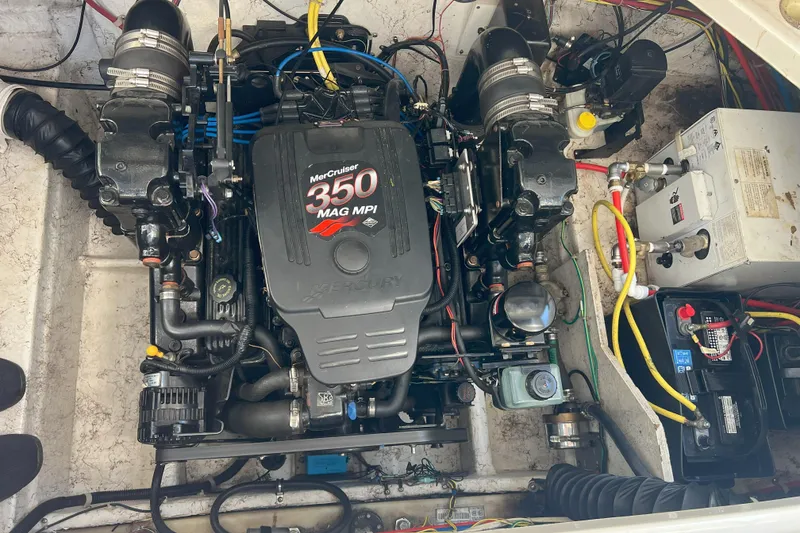 Slide: The Image of Engine compartment of a 2003 Bayliner 285 with MerCruiser 350 MAG MPI engine. - 11