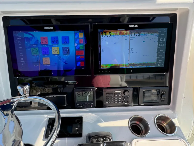 Slide: The Image of Yellowfin 36 2014 - 14