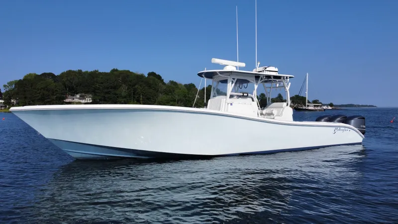 Slide: The Image of Yellowfin 36 2014 - 2