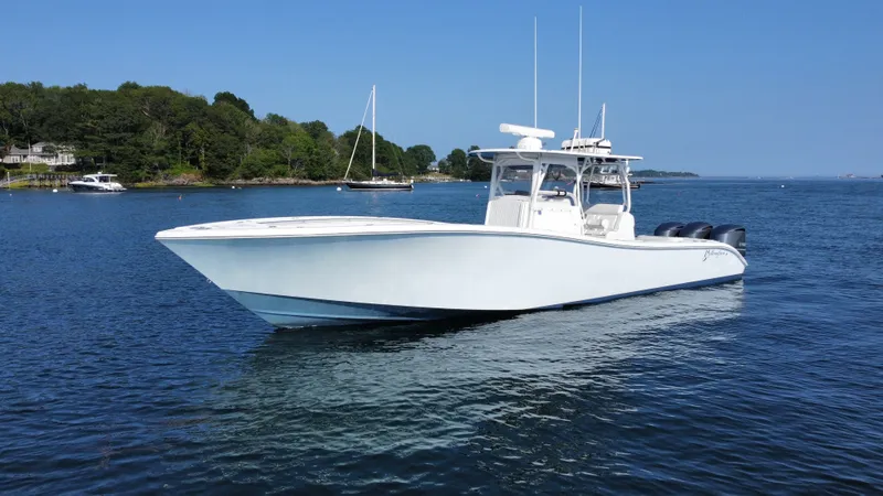 Slide: The Image of Yellowfin 36 2014 - 8