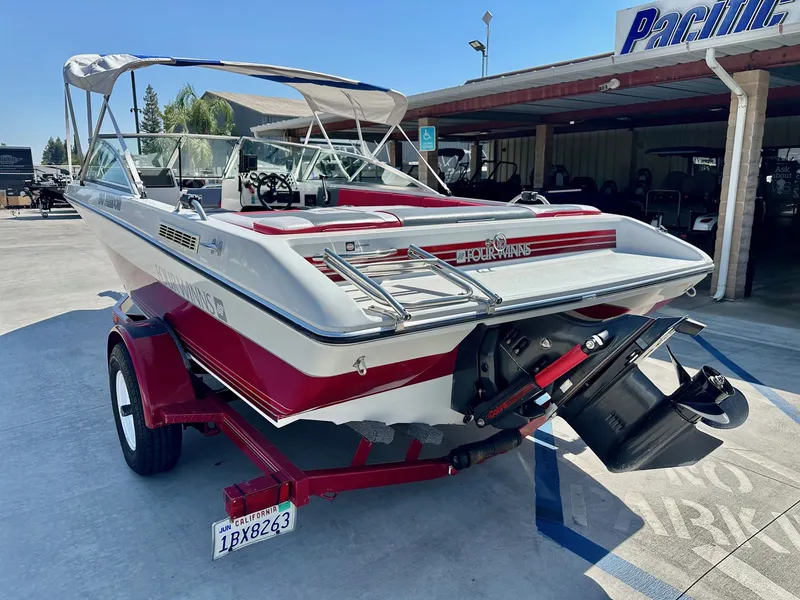 Slide: The Image of Four Winns 190 Freedom 1990 - 6