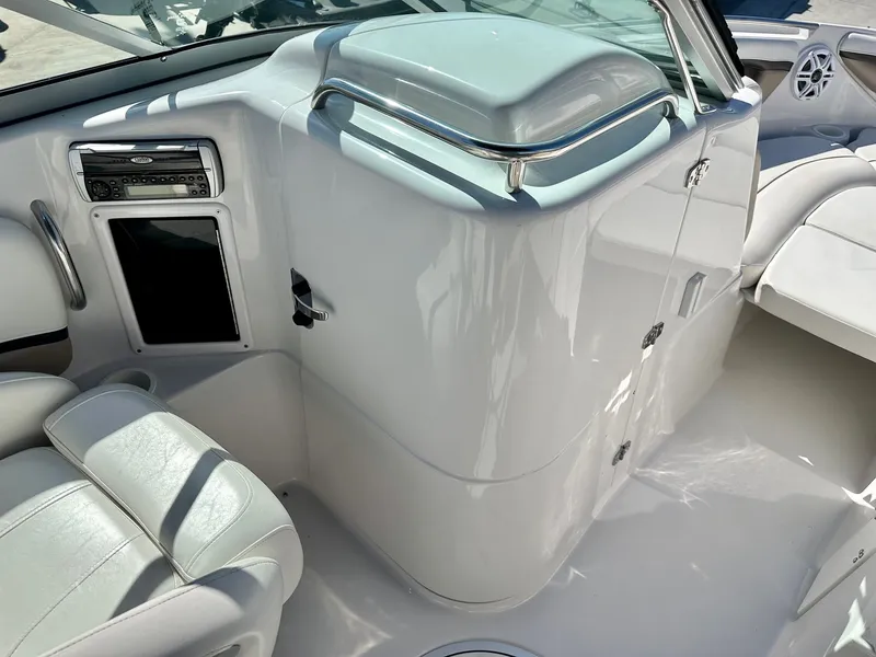 Slide: The Image of Four Winns 230 Horizon 2005 - 15