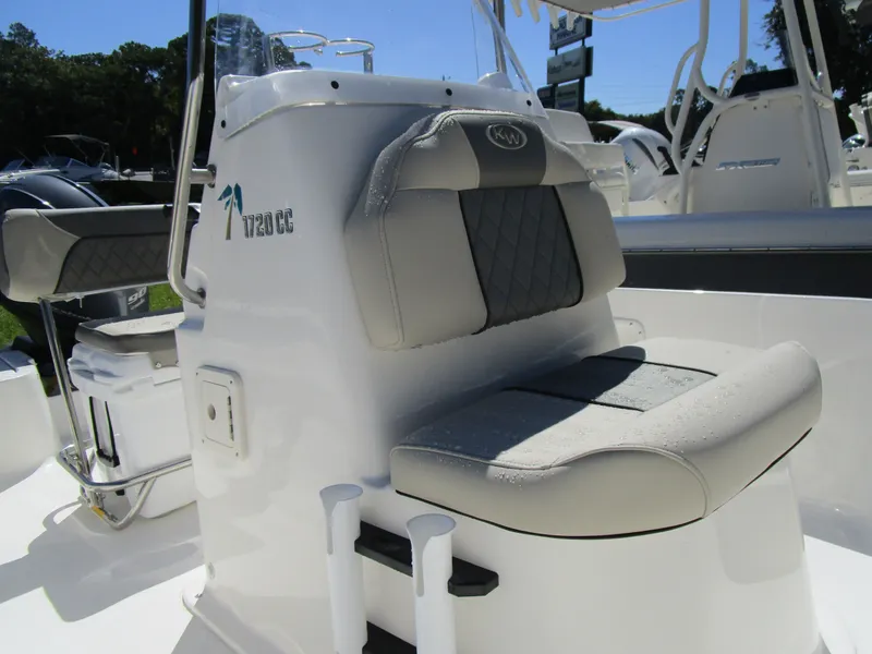 Slide: The Image of Key West 1720 Center Console 2026 - 14