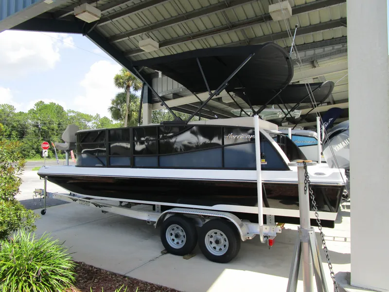 Slide: The Image of Hurricane FunDeck OB FD 2260 REF OB 2025 - 8