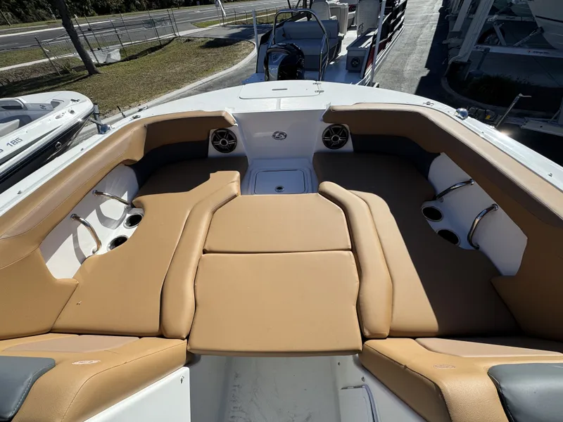 Slide: The Image of Hurricane SunDeck OB SD 2050 OB 2026 - 22