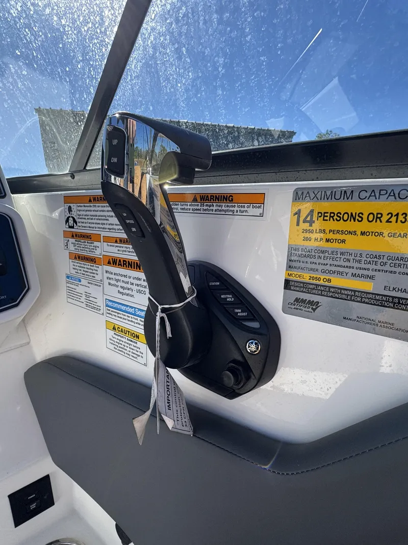 Slide: The Image of Hurricane SunDeck OB SD 2050 OB 2026 - 34