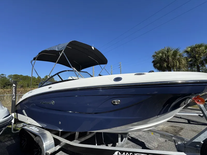 Slide: The Image of Hurricane SunDeck OB SD 2050 OB 2026 - 40