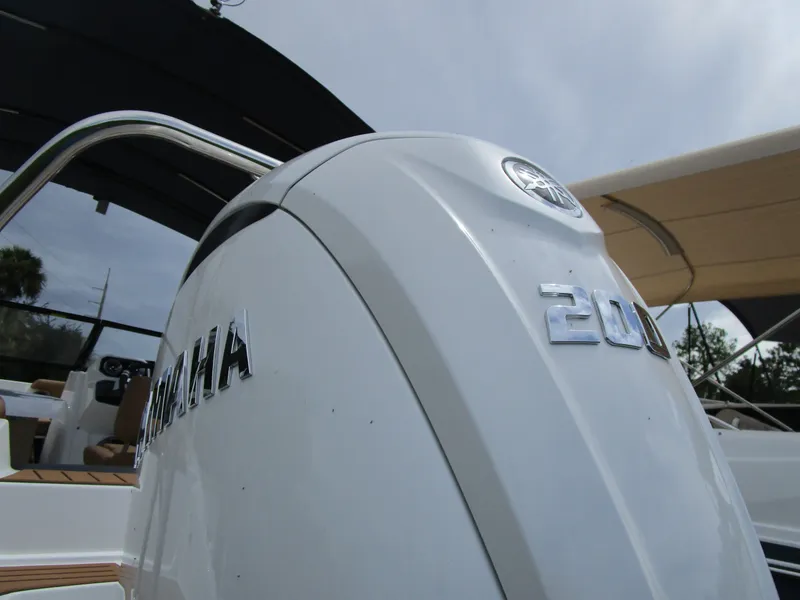 Slide: The Image of Hurricane SunDeck OB SD 2050 OB 2026 - 9