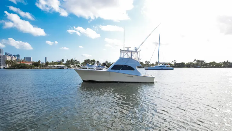 Slide: The Image of Boat on calm water under blue sky, Post 42 model, 2008. - 18