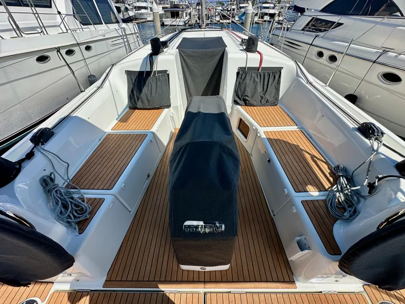 Slide: The Image of Jeanneau Sun Odyssey 410 2024 - 101