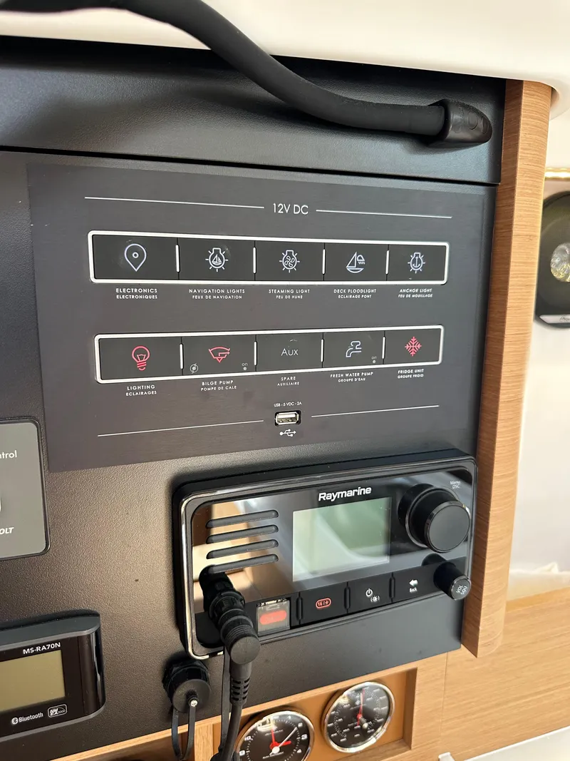 Slide: The Image of Jeanneau Sun Odyssey 410 2024 - 51