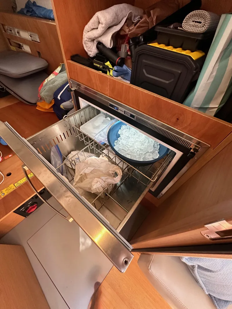 Slide: The Image of Jeanneau Sun Odyssey 410 2024 - 55