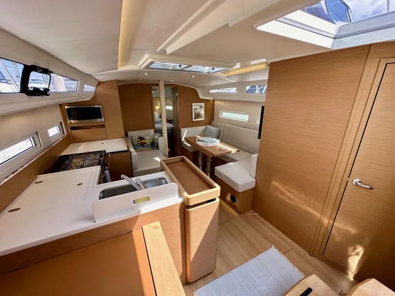 Slide: The Image of Jeanneau Sun Odyssey 410 2024 - 57