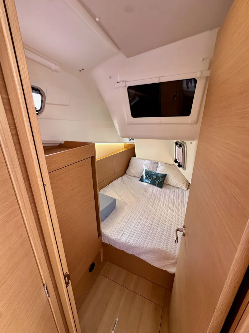 Slide: The Image of Jeanneau Sun Odyssey 410 2024 - 59