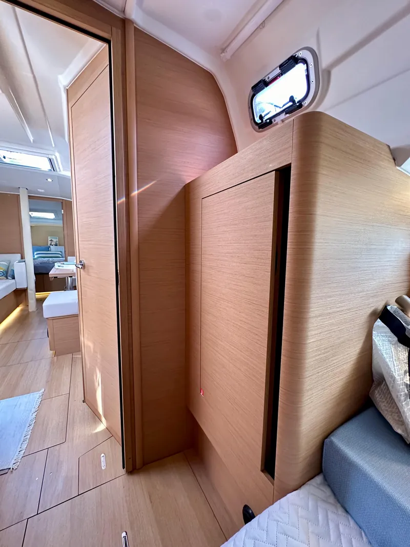 Slide: The Image of Jeanneau Sun Odyssey 410 2024 - 61