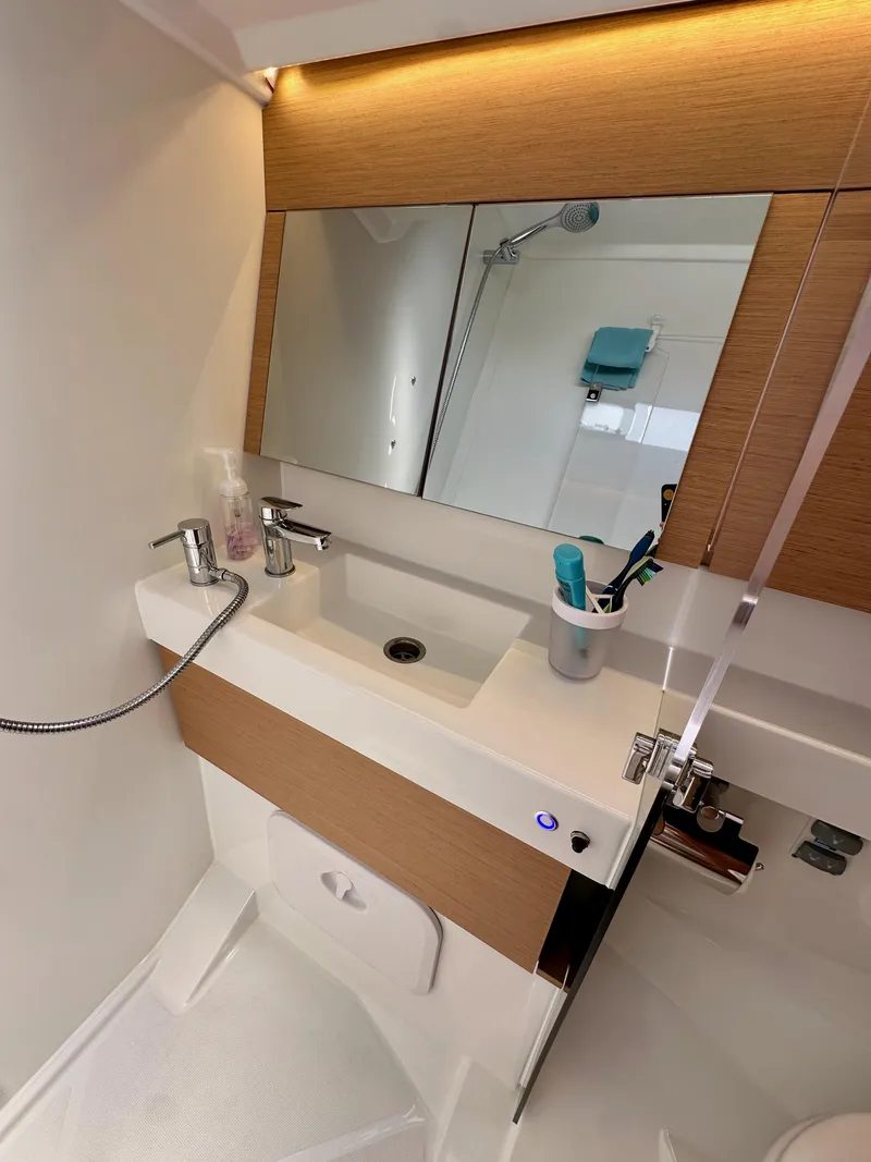 Slide: The Image of Jeanneau Sun Odyssey 410 2024 - 64