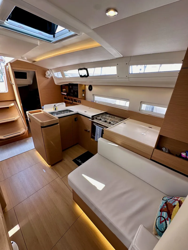 Slide: The Image of Jeanneau Sun Odyssey 410 2024 - 71