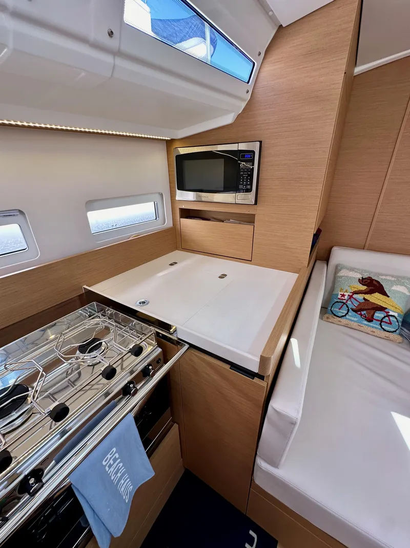 Slide: The Image of Jeanneau Sun Odyssey 410 2024 - 79