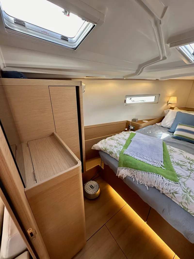 Slide: The Image of Jeanneau Sun Odyssey 410 2024 - 84