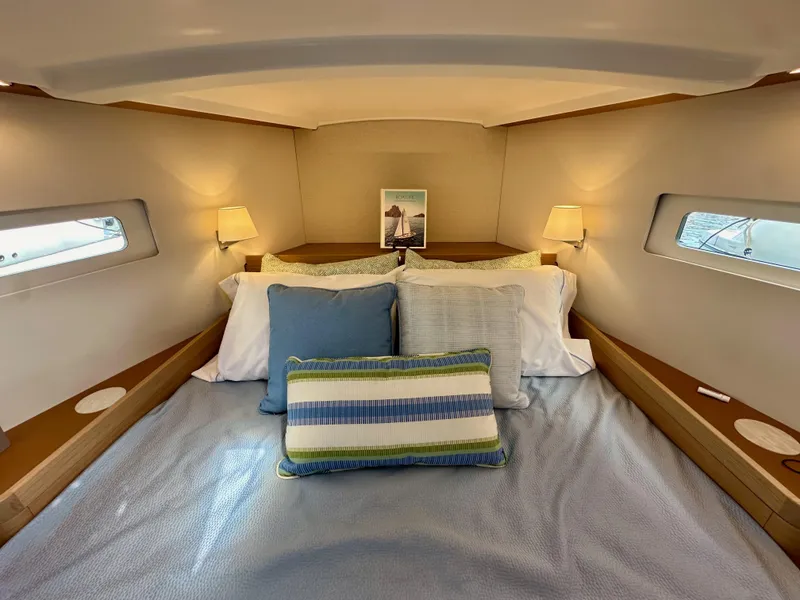 Slide: The Image of Jeanneau Sun Odyssey 410 2024 - 89