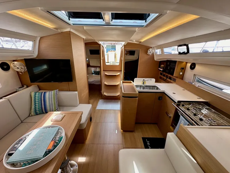 Slide: The Image of Jeanneau Sun Odyssey 410 2024 - 94