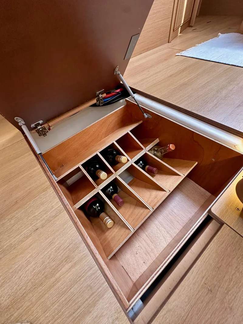 Slide: The Image of Jeanneau Sun Odyssey 410 2024 - 95