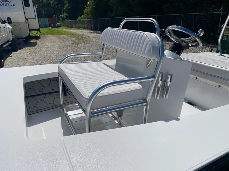 Slide: The Image of East Cape 18 EVO 2020 - 71