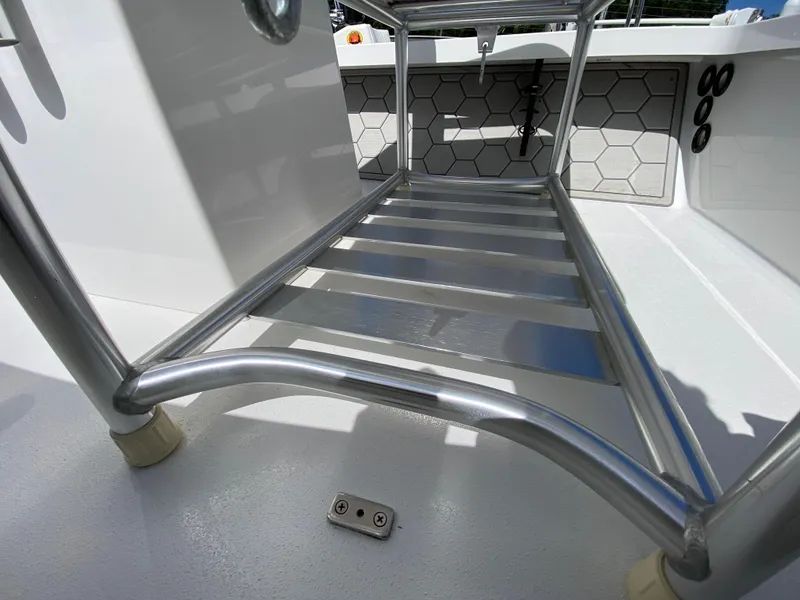 Slide: The Image of East Cape 18 EVO 2020 - 76