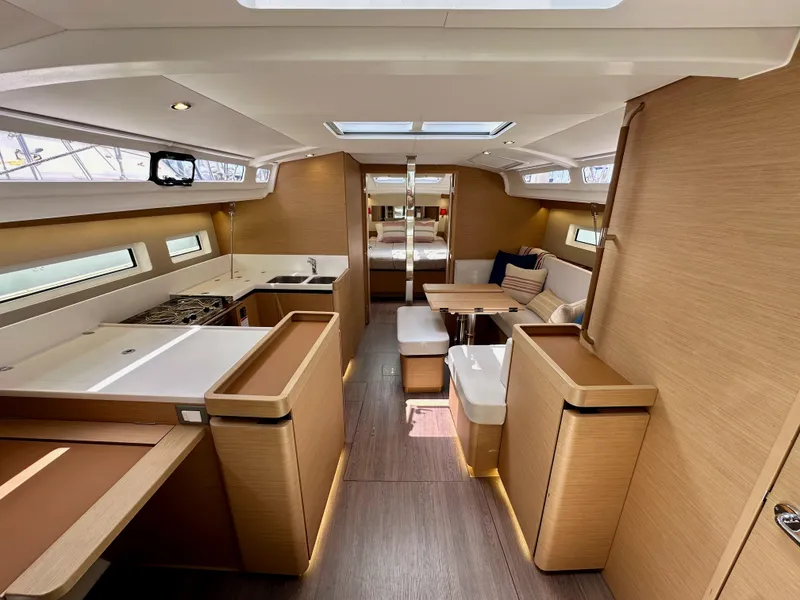 Slide: The Image of Jeanneau Sun Odyssey 440 2021 - 53