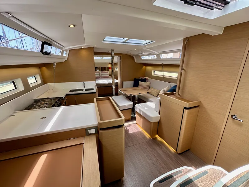 Slide: The Image of Jeanneau Sun Odyssey 440 2021 - 61