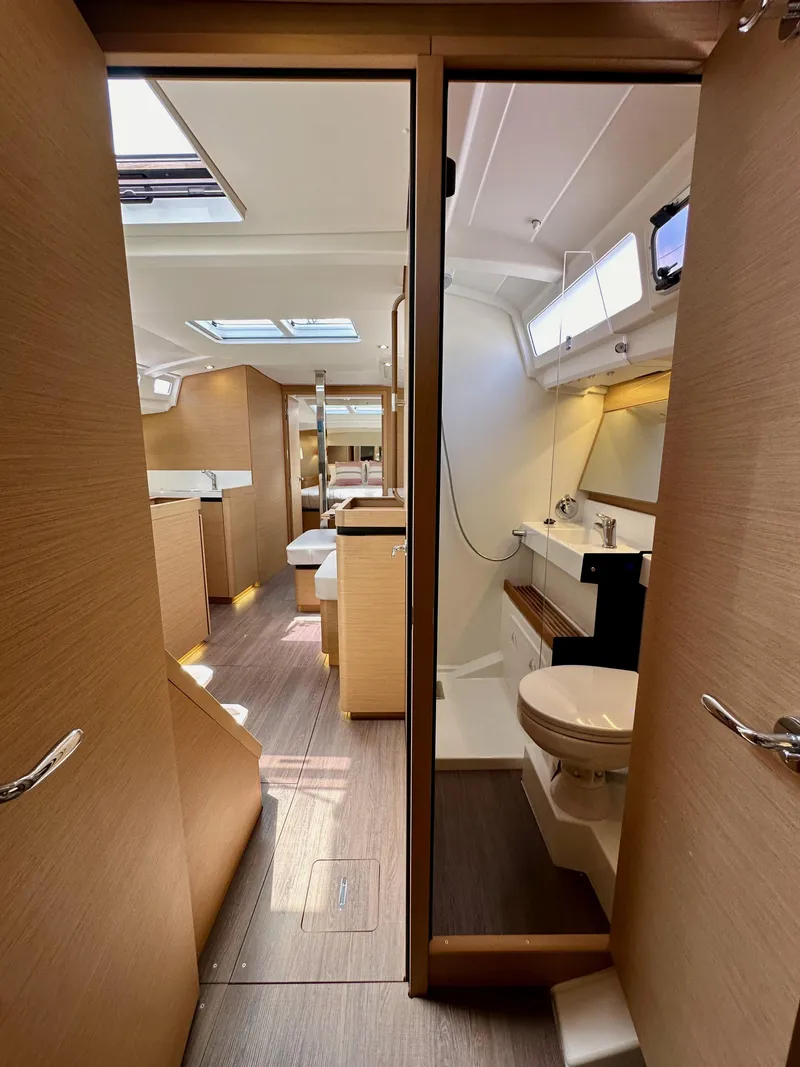 Slide: The Image of Jeanneau Sun Odyssey 440 2021 - 69