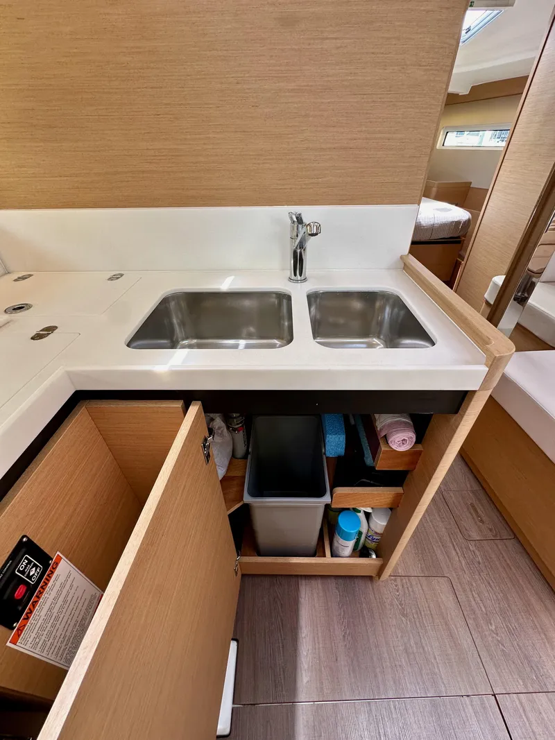 Slide: The Image of Jeanneau Sun Odyssey 440 2021 - 79