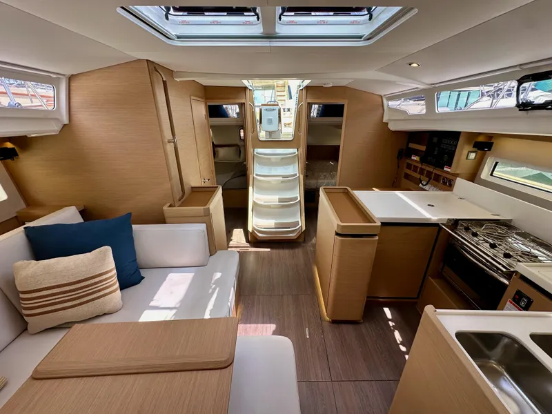 Slide: The Image of Jeanneau Sun Odyssey 440 2021 - 93