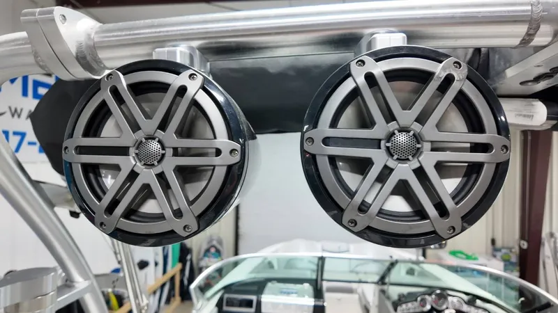 Slide: The Image of MasterCraft X46 2016 - 88