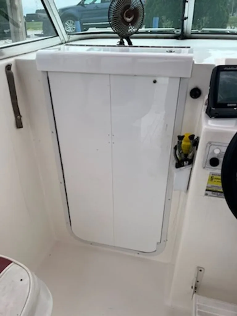 Slide: The Image of Baha Cruisers 240 Fisherman Wac 2000 - 10