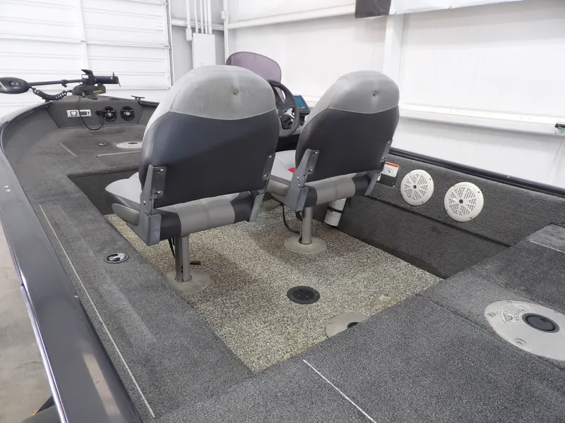 Slide: The Image of Tracker SUPER PRO GUIDE V16 2015 - 14