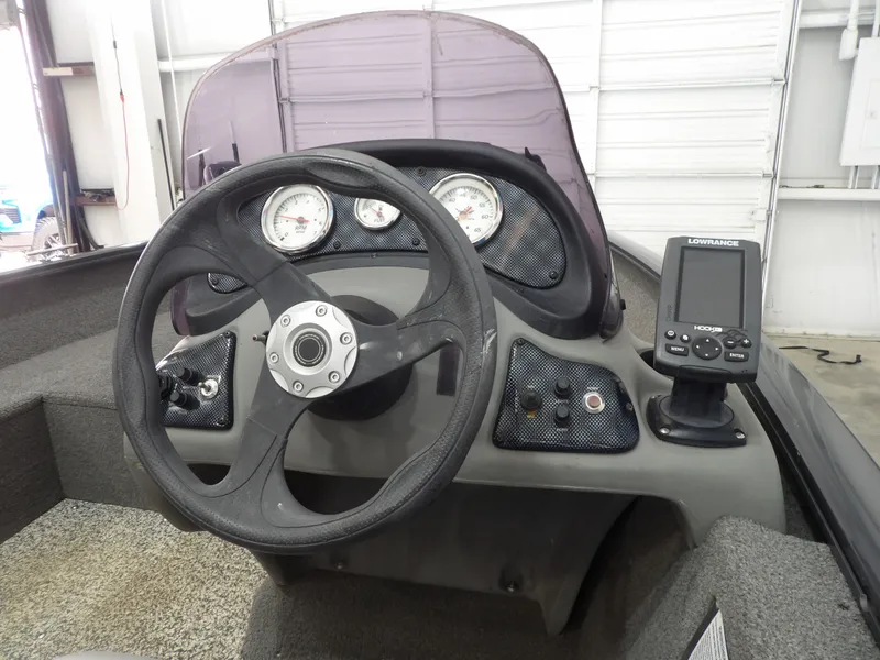 Slide: The Image of Tracker SUPER PRO GUIDE V16 2015 - 15