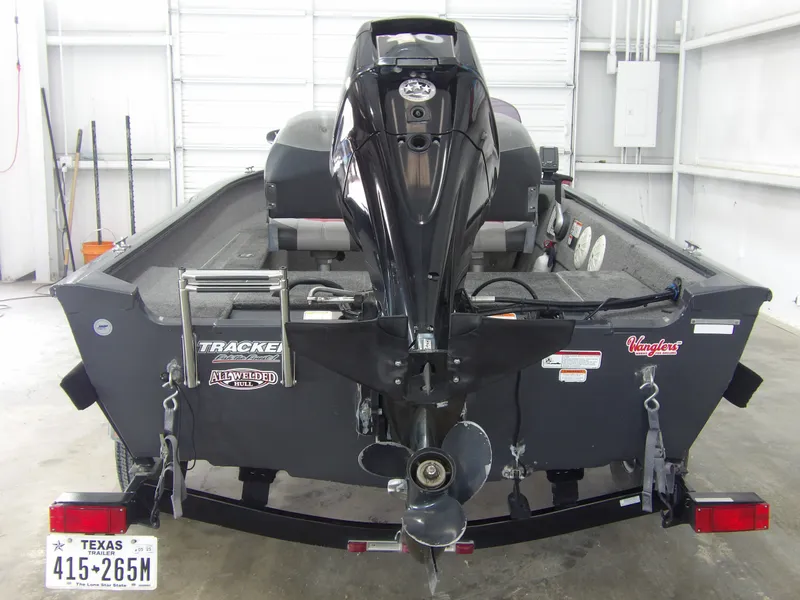 Slide: The Image of Tracker SUPER PRO GUIDE V16 2015 - 6