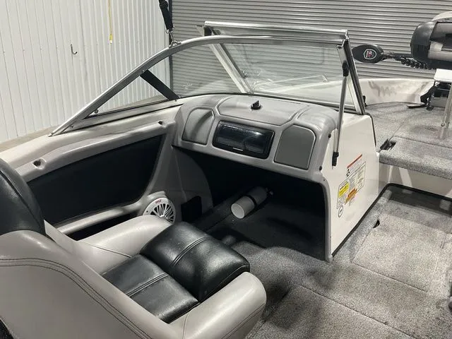 Slide: The Image of Skeeter SL 190 2010 - 5