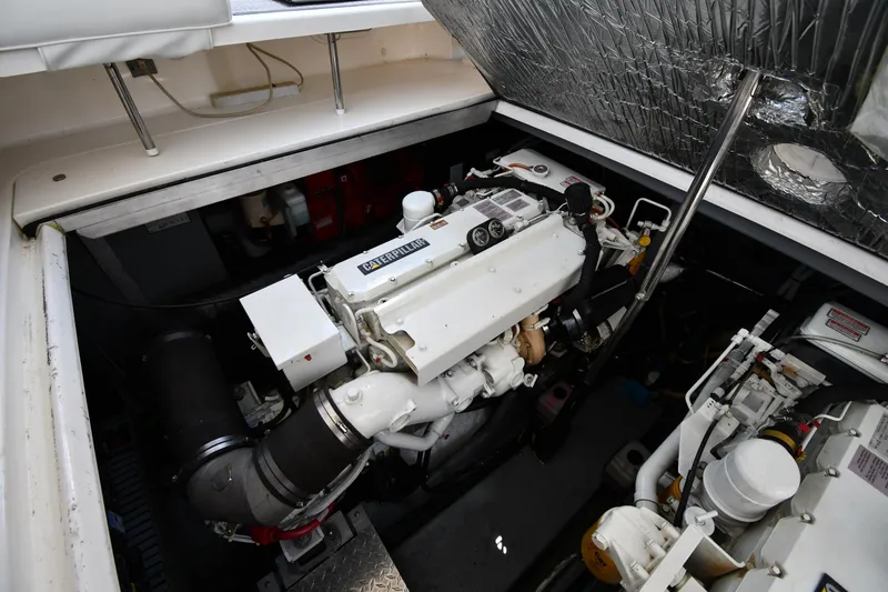 Slide: The Image of Sea Ray 400 Sundancer 1998 - 65