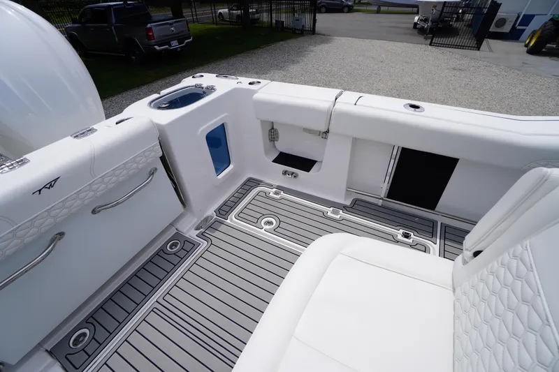 Slide: The Image of Tidewater 282 CC Adventure 2026 - 52