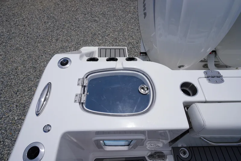 Slide: The Image of Tidewater 282 CC Adventure 2026 - 56