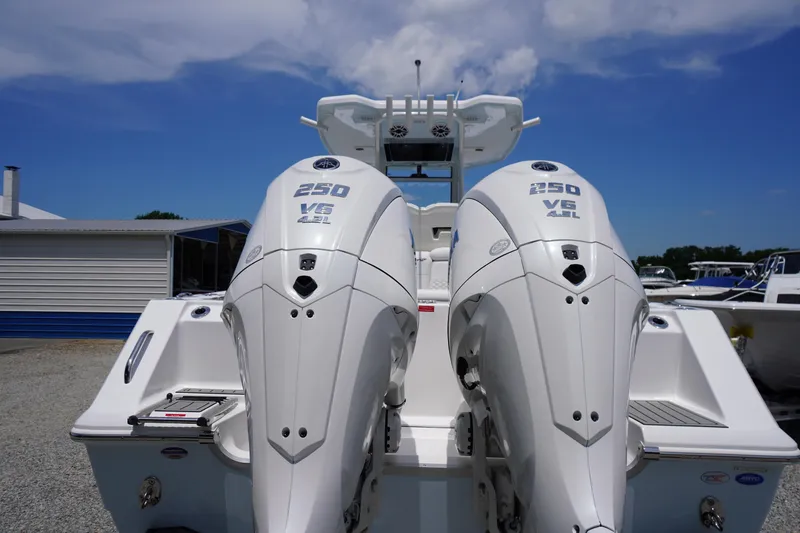 Slide: The Image of Tidewater 282 CC Adventure 2026 - 65