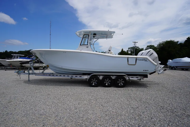 Slide: The Image of Tidewater 282 CC Adventure 2026 - 77