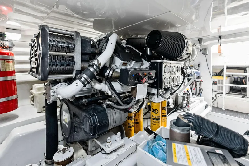 Slide: The Image of Bertram 570 2004 - 55