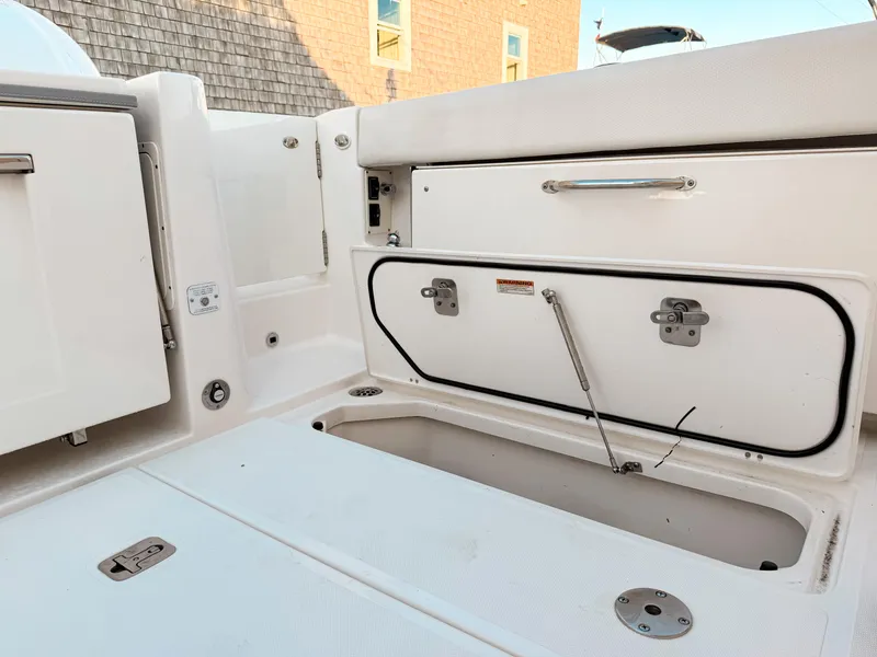 Slide: The Image of Pursuit DC 365 Dual Console 2022 - 70