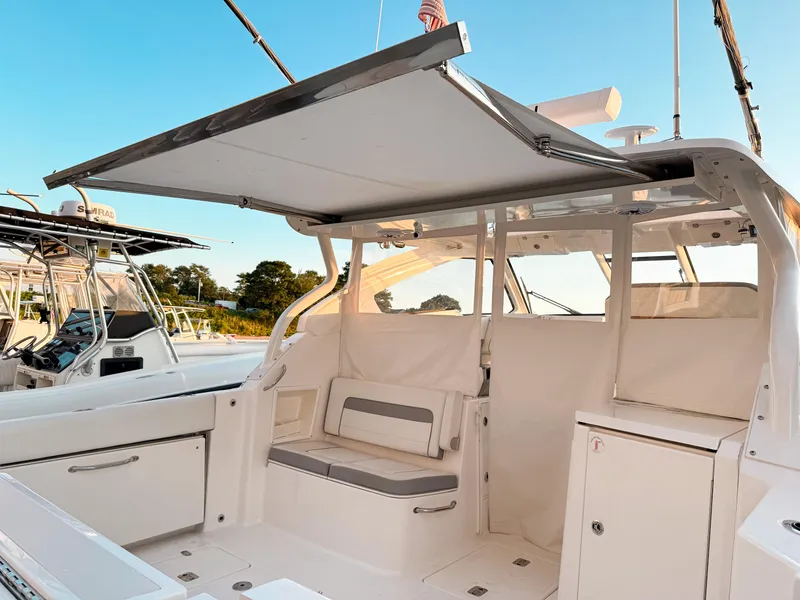 Slide: The Image of Pursuit DC 365 Dual Console 2022 - 76