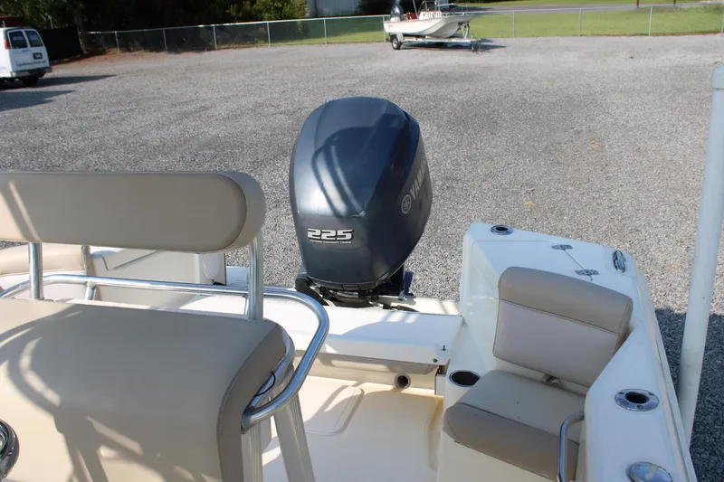 Slide: The Image of 2007 Scout 222 Sportfish boat with Yamaha 225 outboard motor. - 20